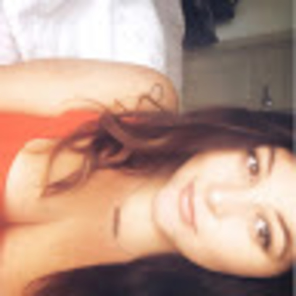 Meet your Posher, Stephanie